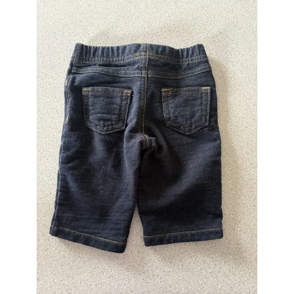 Carter's Never Been Worn Outfit Size 3 Months